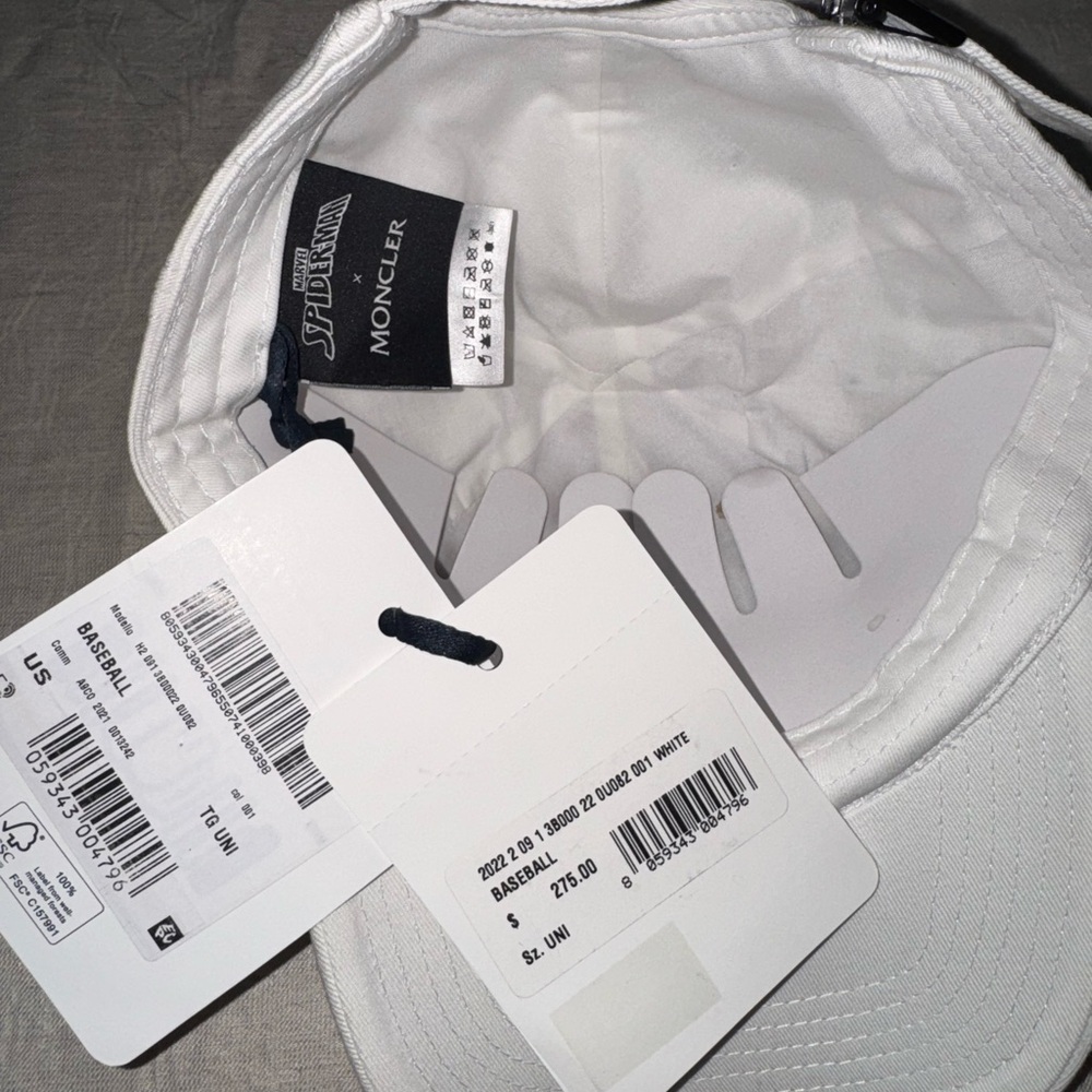 MONCLER Spider-Man White Baseball Hat NWT - Picture 8 of 12